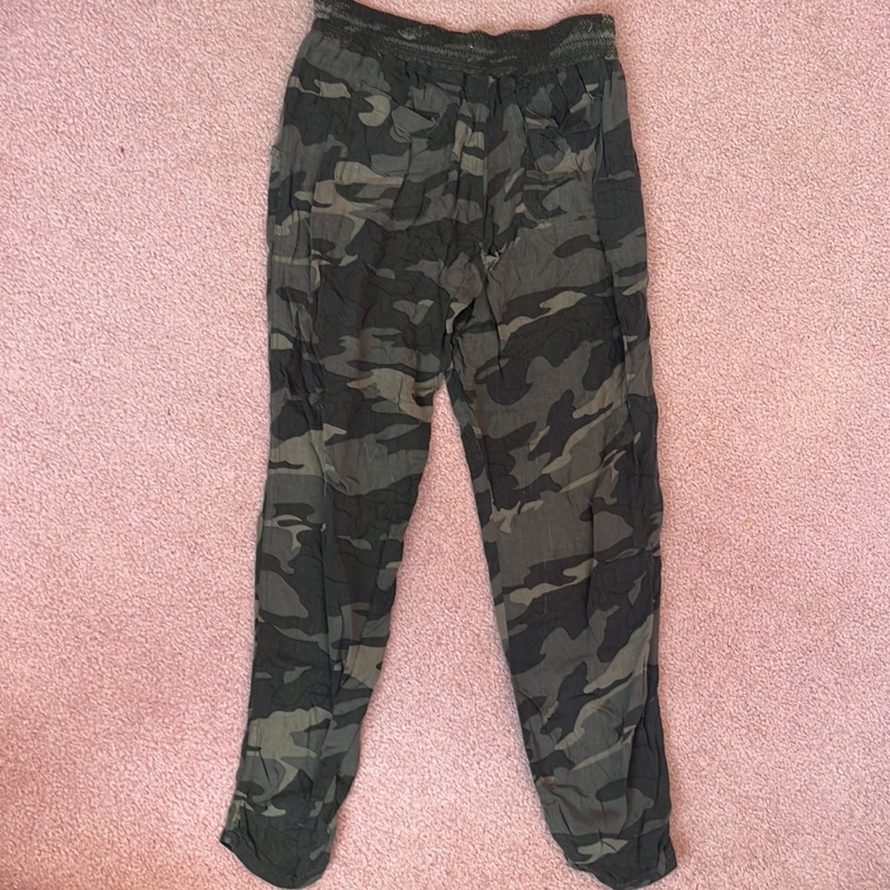 SO Army Green Jogger Pants Size Large - Picture 4 of 4